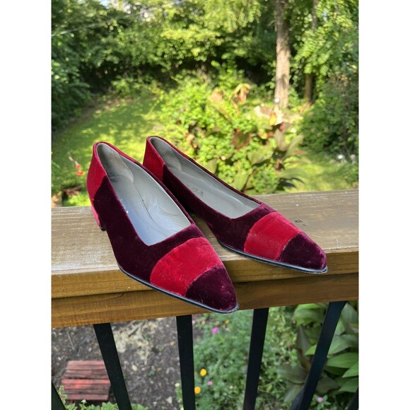AUTH LUXURY PRADA PUMPS SHOES Slip On Evening BORDEAUX & RED VELVET US 7 EU 37 - Picture 5 of 12